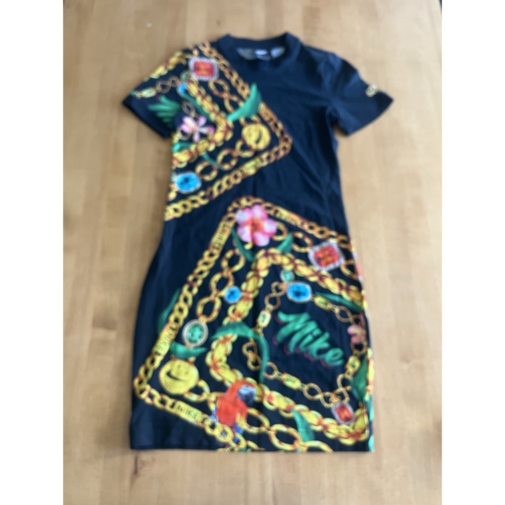 Nike Women's Small Black Graphic T-Shirt Dress Gold Chain Floral Jewel Print